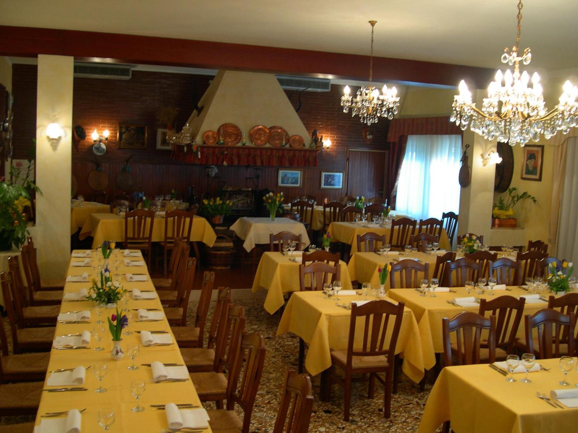 Hotel Dall'Ongaro Ghirano Екстер'єр фото
