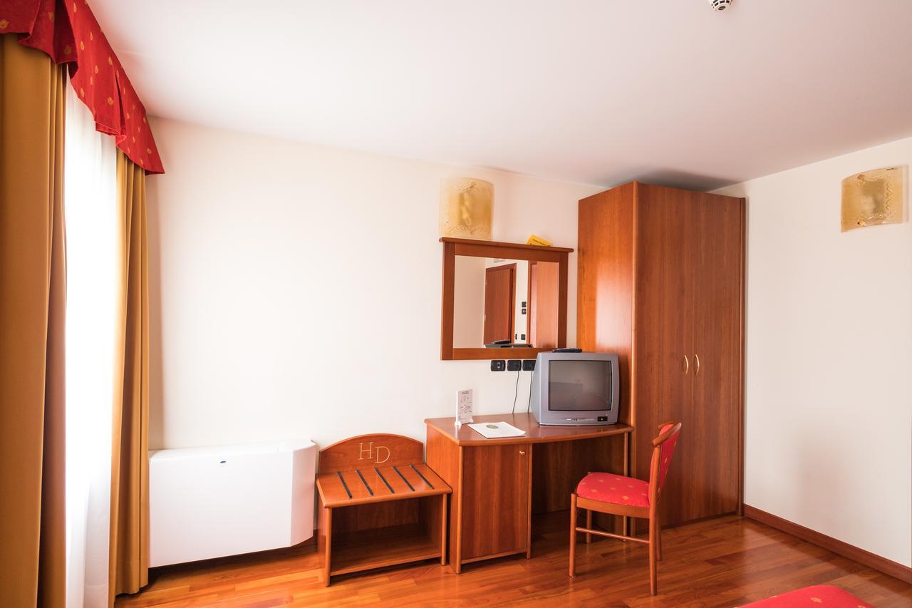 Hotel Dall'Ongaro Ghirano Екстер'єр фото