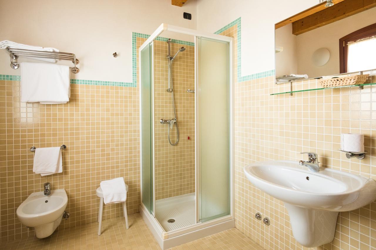 Hotel Dall'Ongaro Ghirano Екстер'єр фото